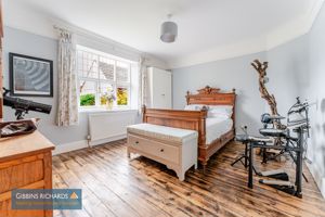 Bedroom- click for photo gallery